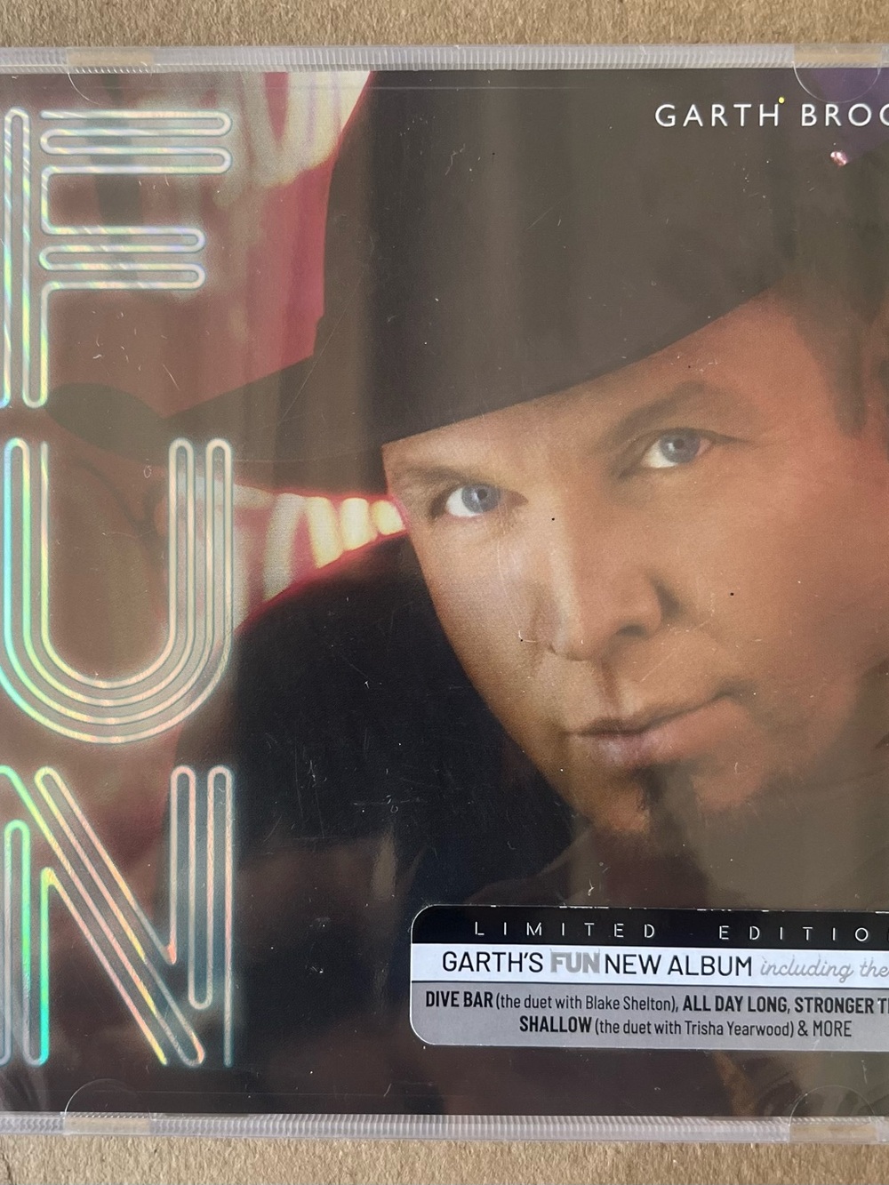 Garth Brooks– Fun (Country)